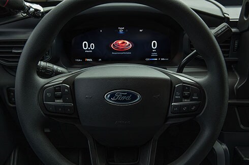 Velocímetro de Alta Precisión en Tablero de Ford Explorer Police Interceptor Utility 2026